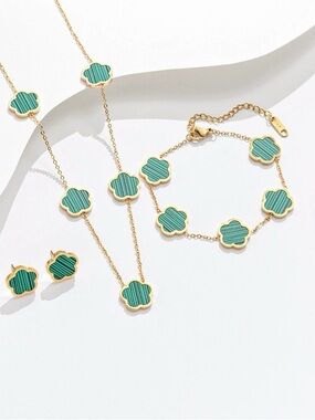Gold & Green Clover Necklace, Bracelet and Earring Set
